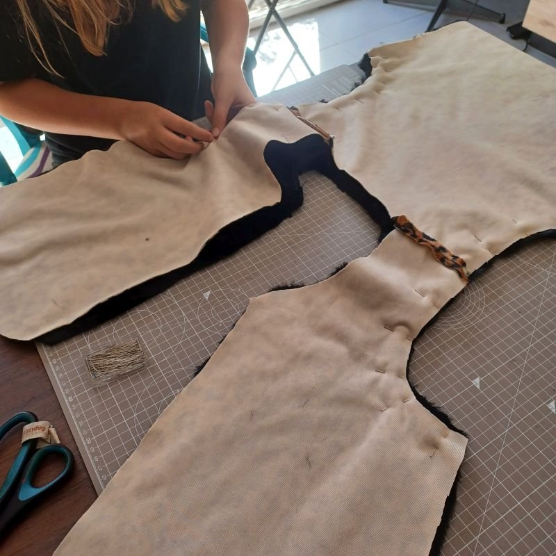 assemblage du gilet sans manches