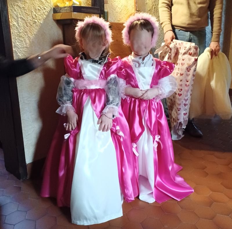 robes cousues main portées