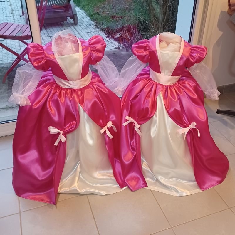 les deux robes cousues main