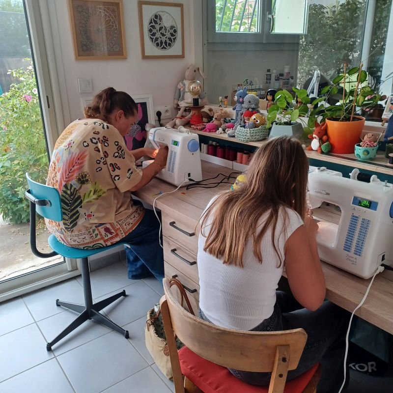 cours de couture duo mère fille